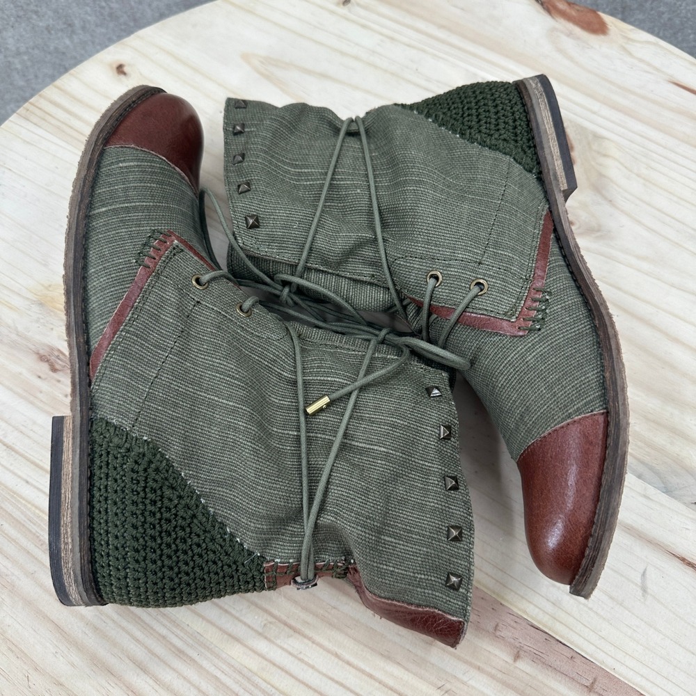 The Sak Ankle Boots 8 Olive Green Canvas Brown Leather Cap Toe Studded Lace Up - Picture 7 of 14